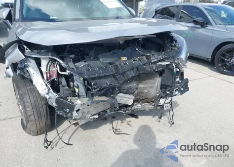 2024 Toyota Rav4 Xle из США, поврежденный, VIN 2T3W1RFV6RC283464